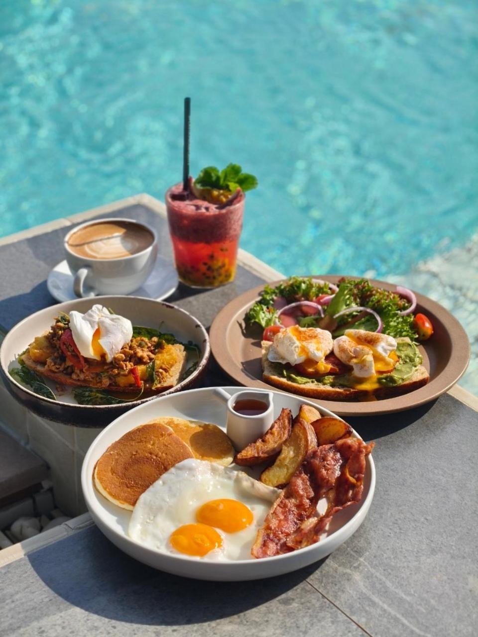 Hotell Lub D Chaweng - Beachfront & Vibrant Social Vibe 4*